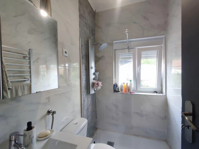 Moradia T4 para Venda em Sé Nova, Santa Cruz, Almedina e São Bartolomeu Foto 5