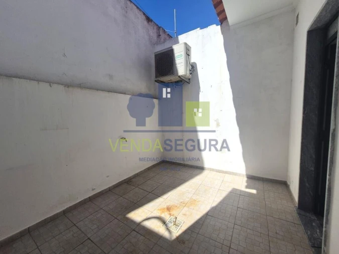 Loja para Venda em Safara e Santo Aleixo da Restauração Foto 8