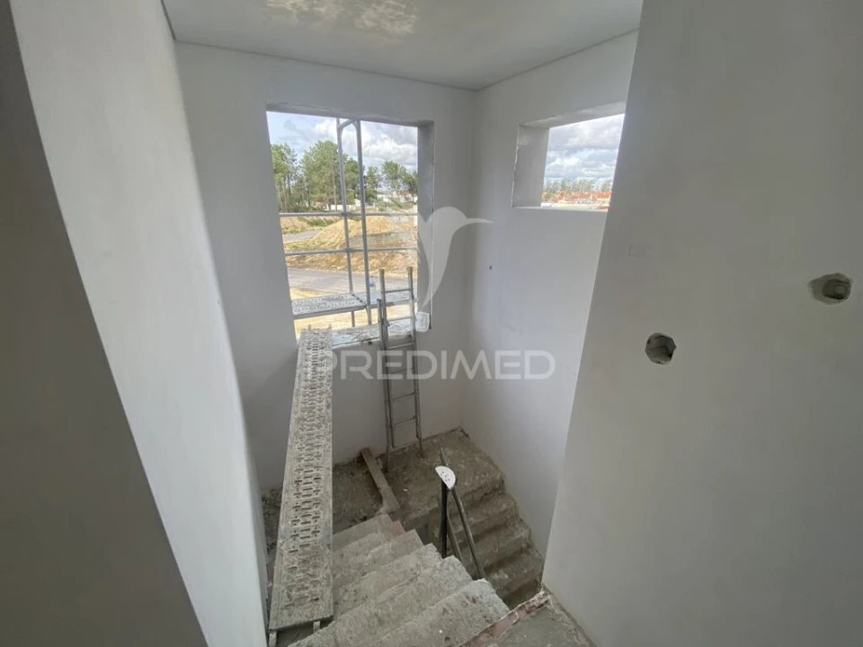 Moradia T4 para Venda em Fernao Ferro Foto 12