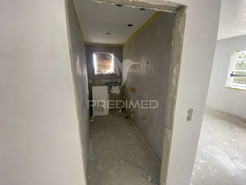 Moradia T4 para Venda em Fernao Ferro Foto 7