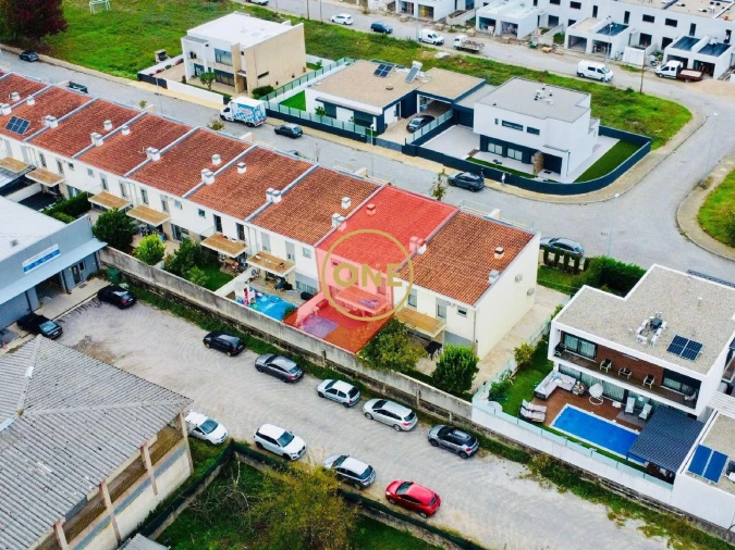 Moradia T3 para Venda em Vila das Aves Foto 3