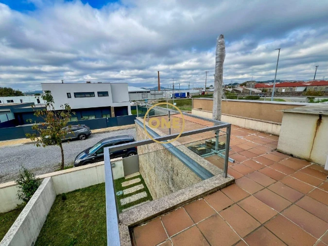 Moradia T3 para Venda em Vila das Aves Foto 4