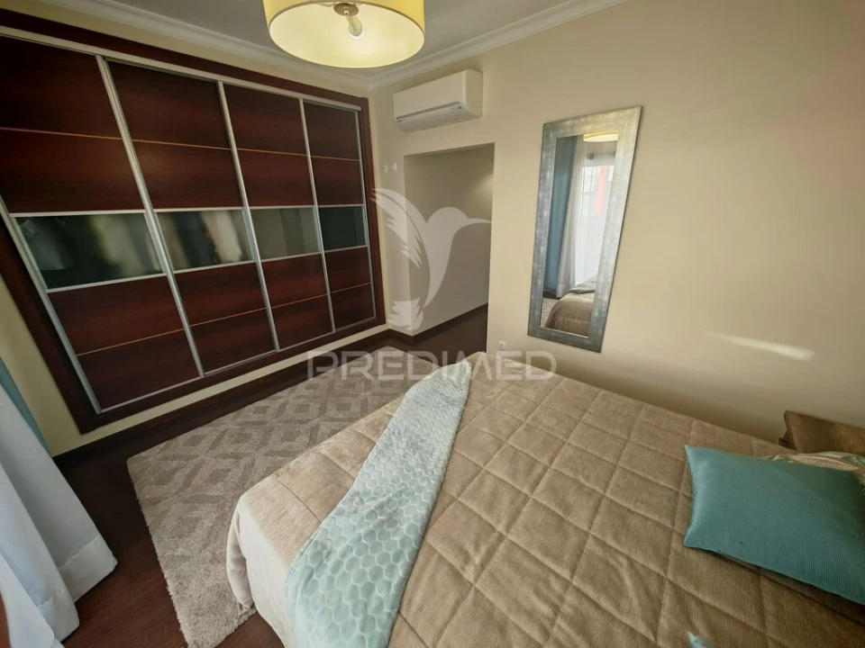 Apartamento T2 para Venda em Portimão Foto 19