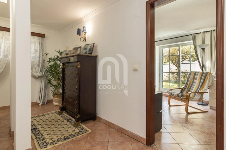 Moradia T8 para Venda em Amora Foto 32