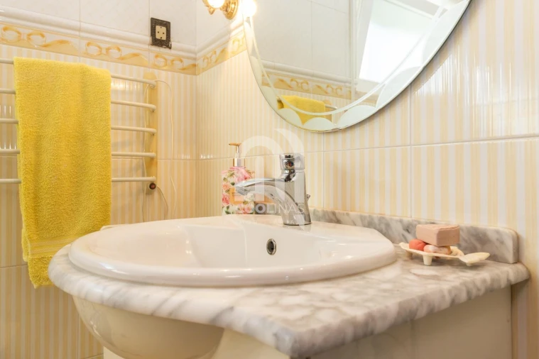 Moradia T8 para Venda em Amora Foto 31