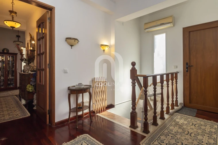 Moradia T8 para Venda em Amora Foto 10