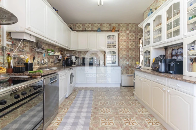 Moradia T8 para Venda em Amora Foto 17