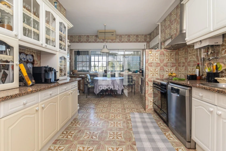 Moradia T8 para Venda em Amora Foto 14