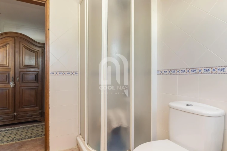 Moradia T8 para Venda em Amora Foto 46