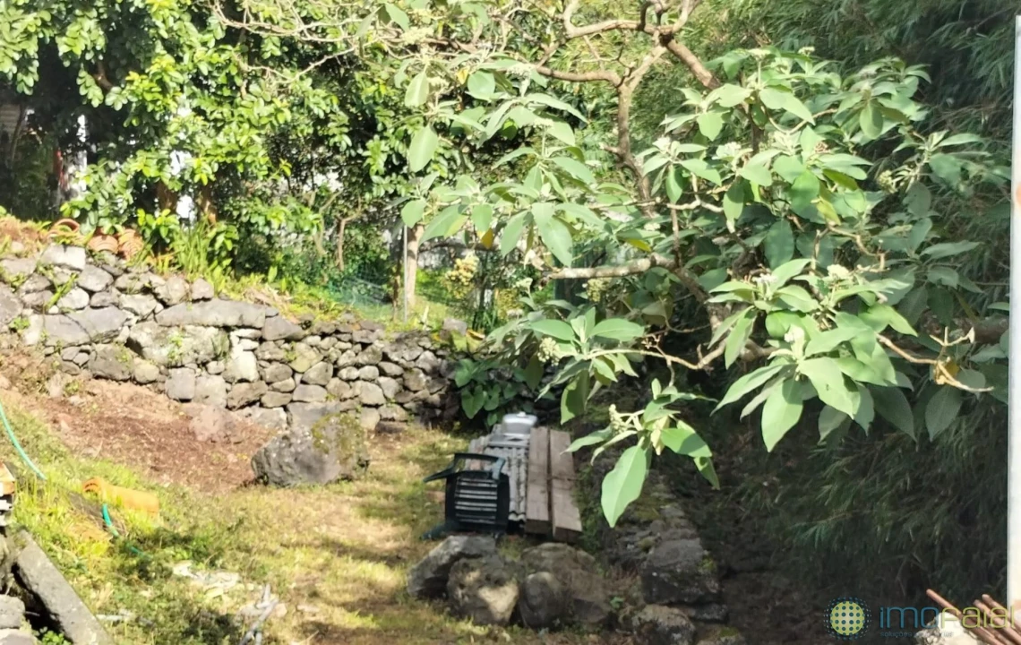 Moradia T3 para Venda em Feteira Foto 19