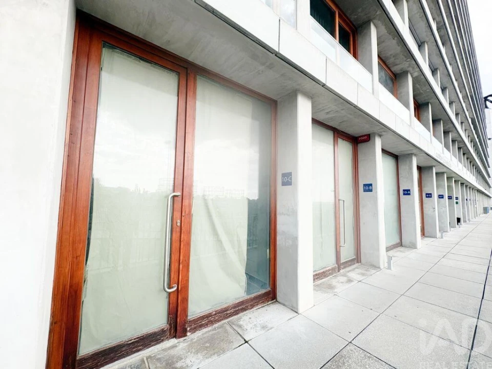 Loja para Arrendamento em Olivais Foto 24