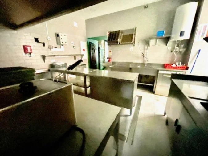 Loja para Arrendamento em Leiria, Pousos, Barreira e Cortes Foto 7