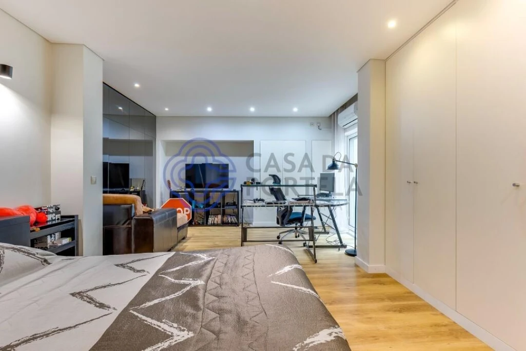 Moradia T3 para Venda em Arvore Foto 37