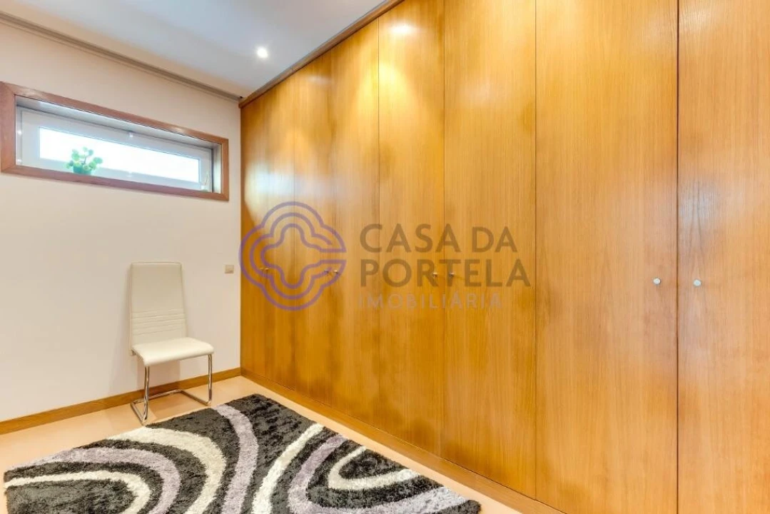 Moradia T3 para Venda em Arvore Foto 50