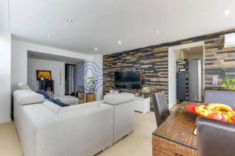 Moradia T3 para Venda em Arvore Foto 25