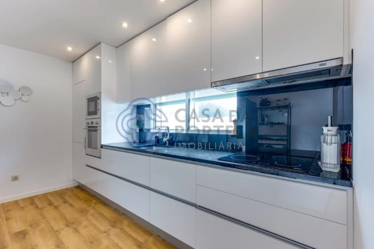 Moradia T3 para Venda em Arvore Foto 22