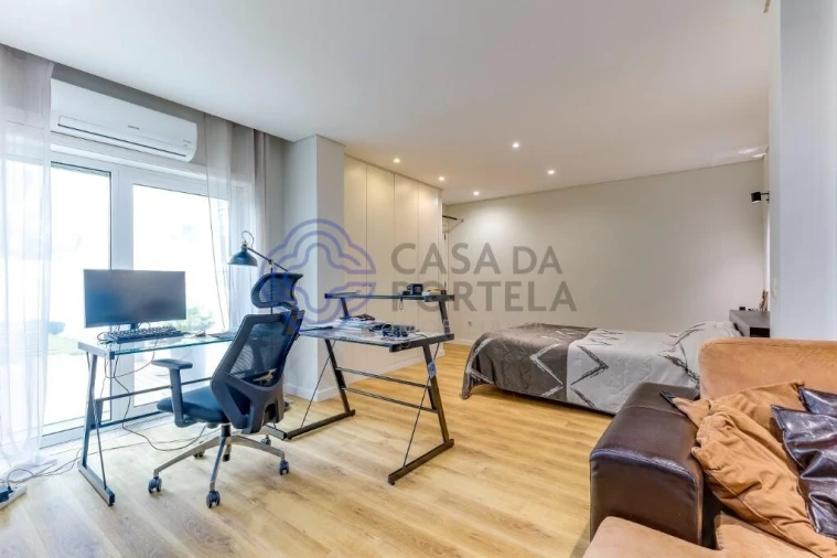 Moradia T3 para Venda em Arvore Foto 39