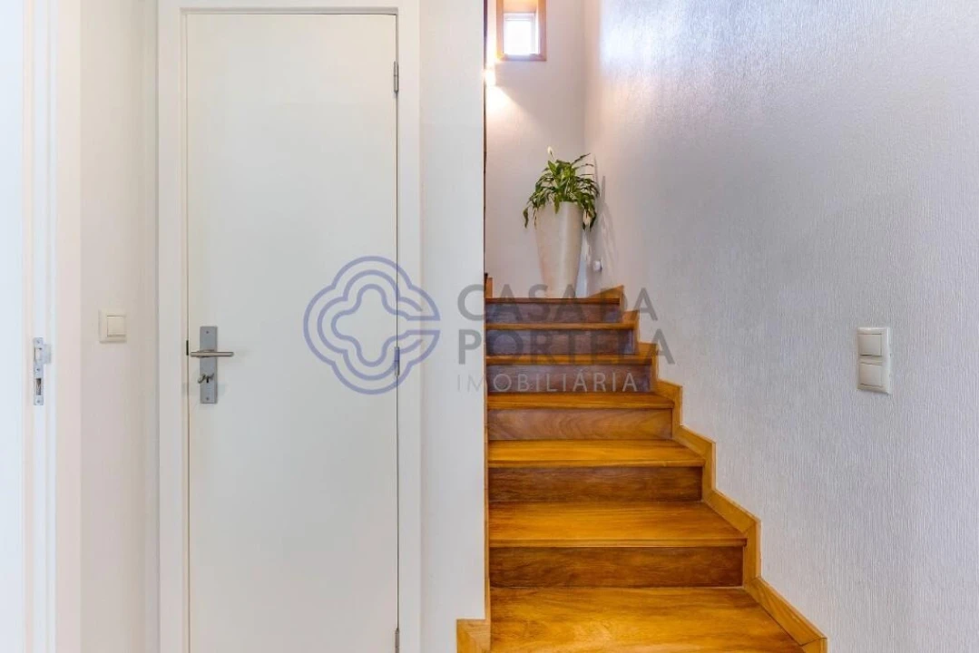 Moradia T3 para Venda em Arvore Foto 41