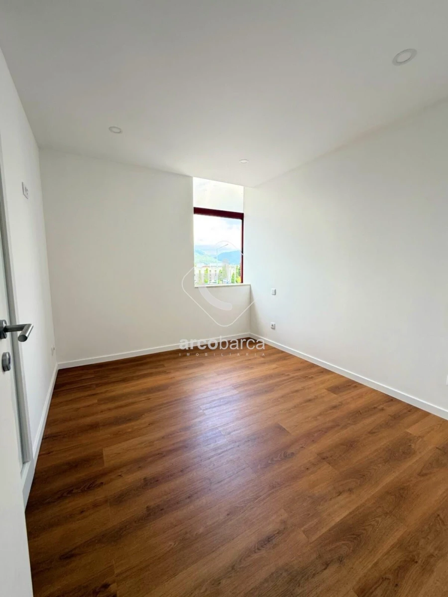 Apartamento T2 para Venda em Arca e Ponte de Lima Foto 11