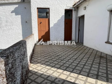 Moradia T3 para Venda em Cebolais de Cima e Retaxo