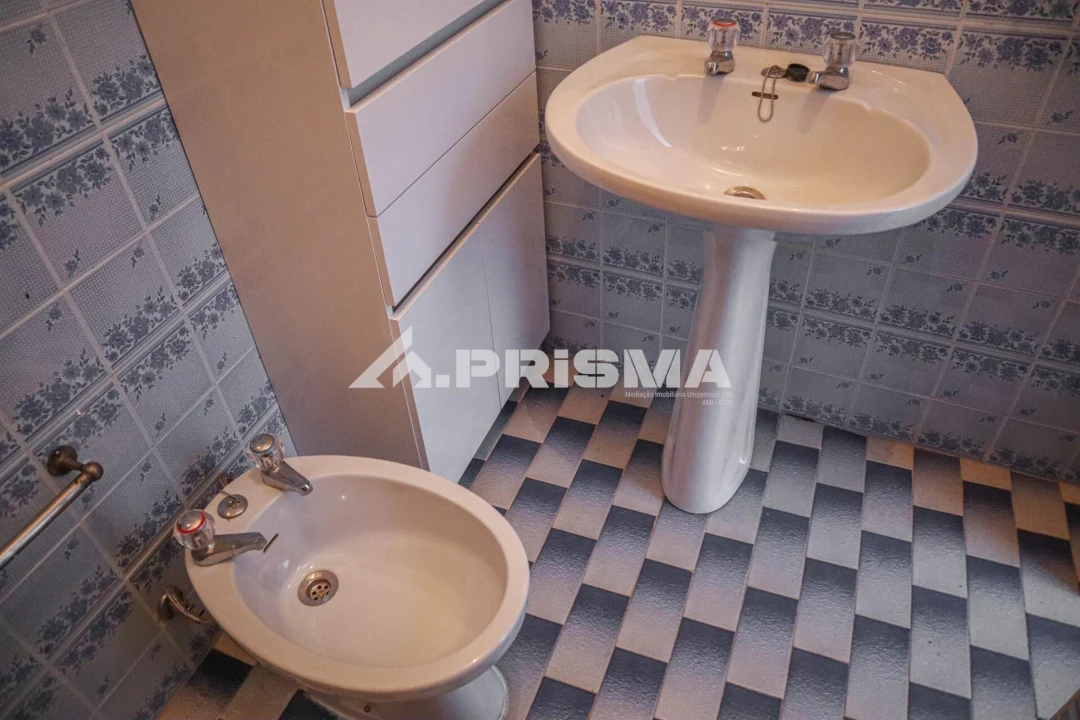 Moradia T3 para Venda em Cebolais de Cima e Retaxo Foto 33