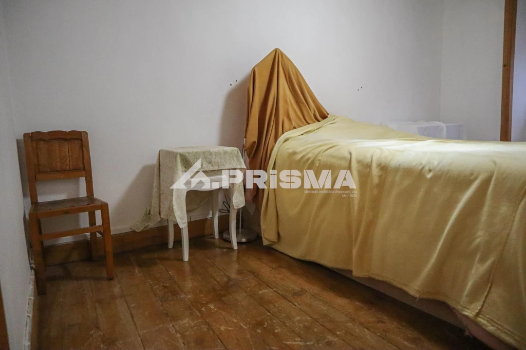 Moradia T3 para Venda em Cebolais de Cima e Retaxo Foto 21