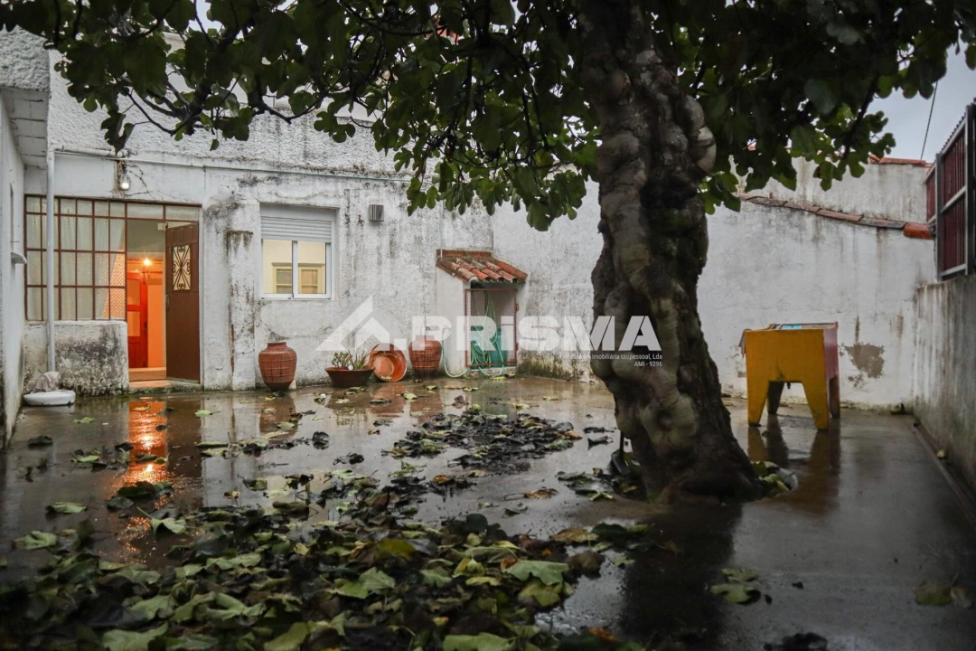 Moradia T3 para Venda em Cebolais de Cima e Retaxo Foto 17