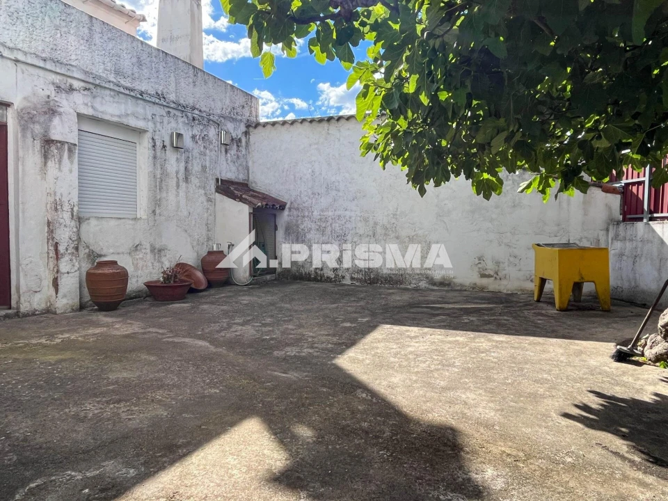 Moradia T3 para Venda em Cebolais de Cima e Retaxo Foto 2