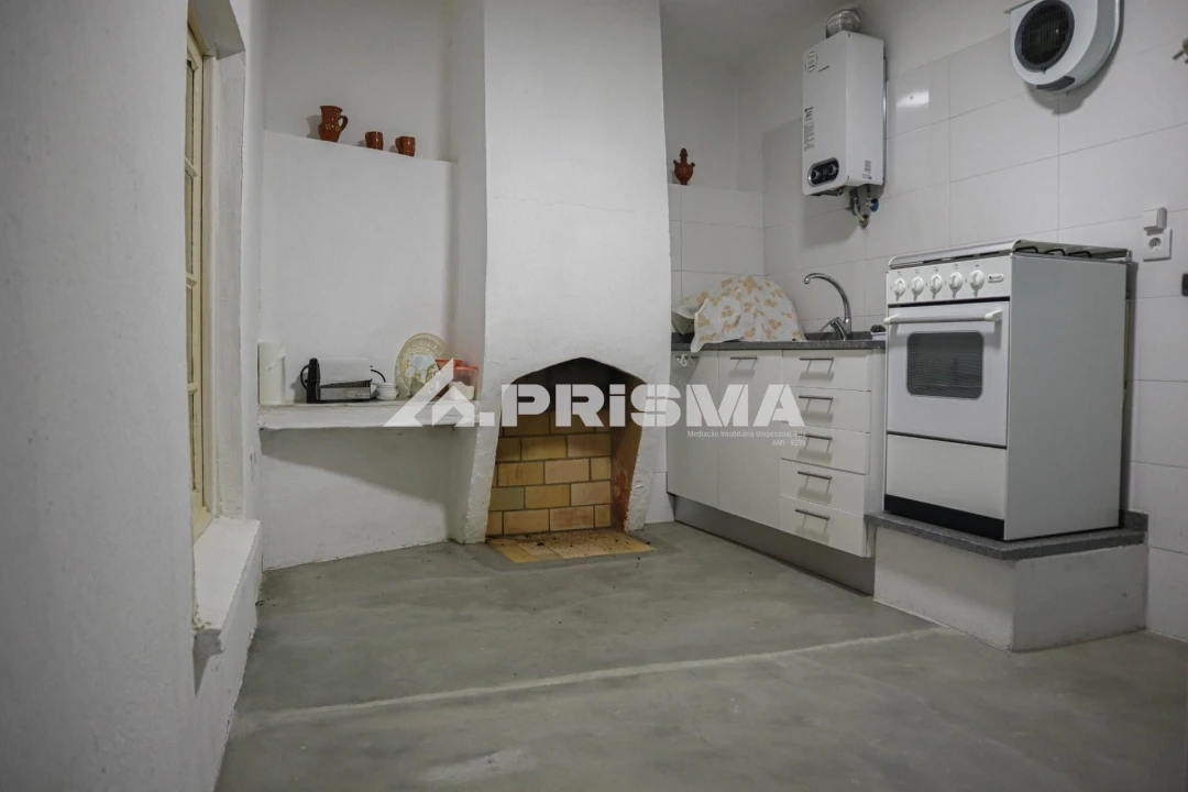 Moradia T3 para Venda em Cebolais de Cima e Retaxo Foto 9