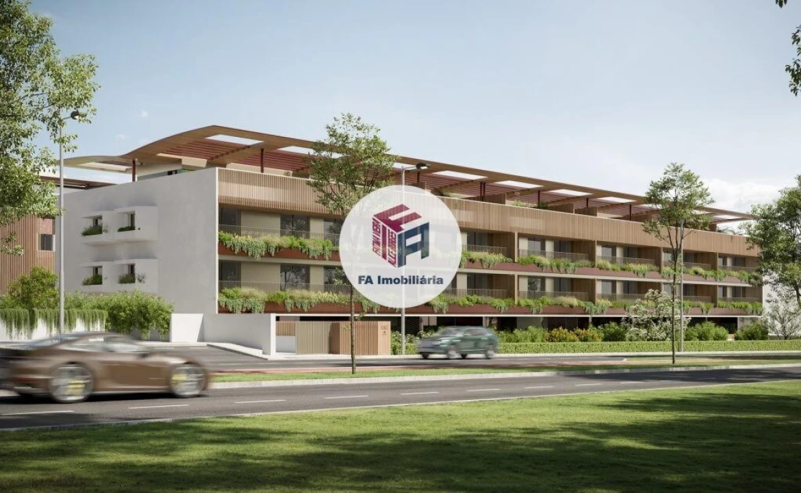 Apartamento T3 para Venda em Aldoar, Foz do Douro e Nevogilde Foto 1