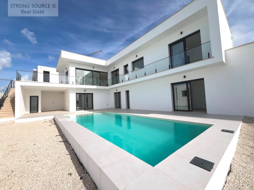 Moradia T5 para Venda em Lourinhã e Atalaia Foto 2