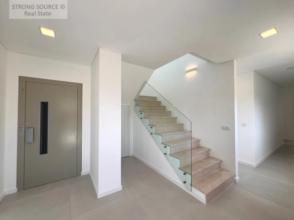 Moradia T5 para Venda em Lourinhã e Atalaia Foto 21