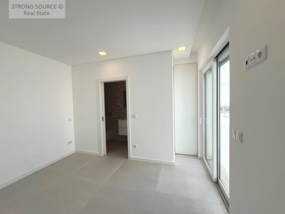 Moradia T5 para Venda em Lourinhã e Atalaia Foto 46