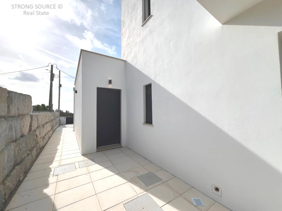 Moradia T5 para Venda em Lourinhã e Atalaia Foto 100