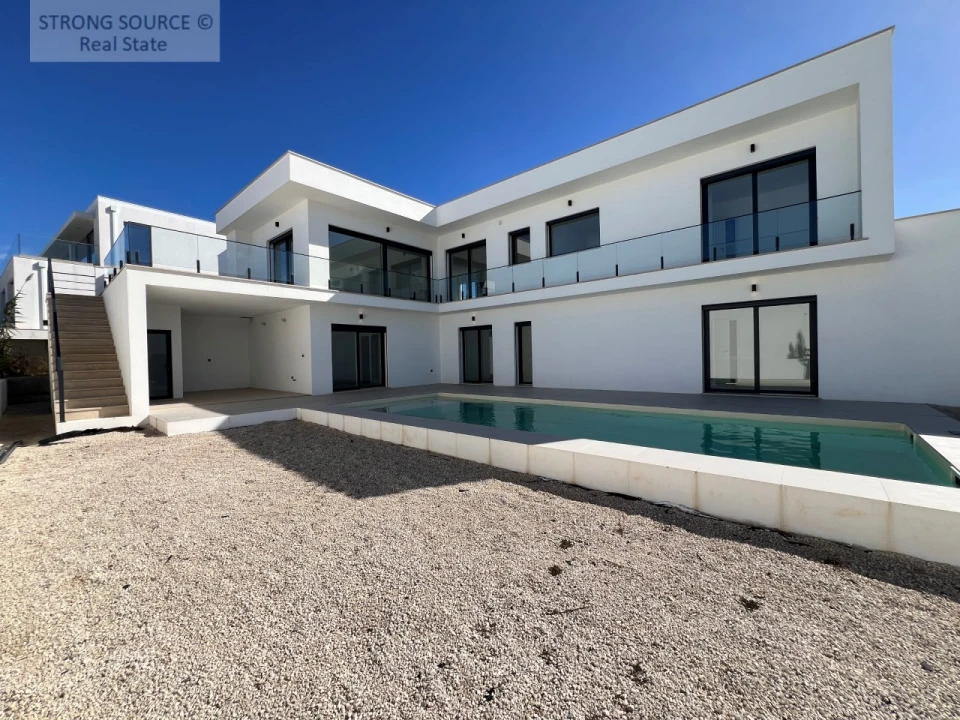 Moradia T5 para Venda em Lourinhã e Atalaia Foto 12
