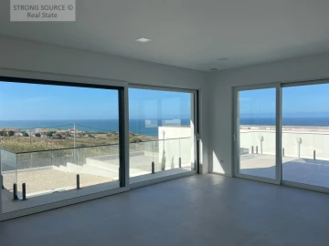 Moradia T5 para Venda em Lourinhã e Atalaia