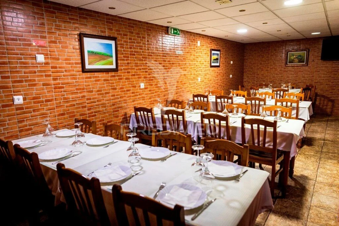 Prédio para Venda em Alagoa Foto 2