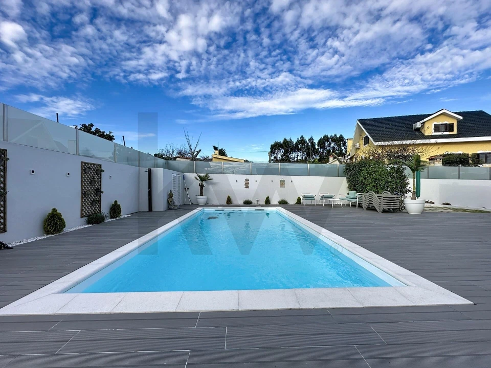 Moradia T4 para Venda em Anta e Guetim Foto 7