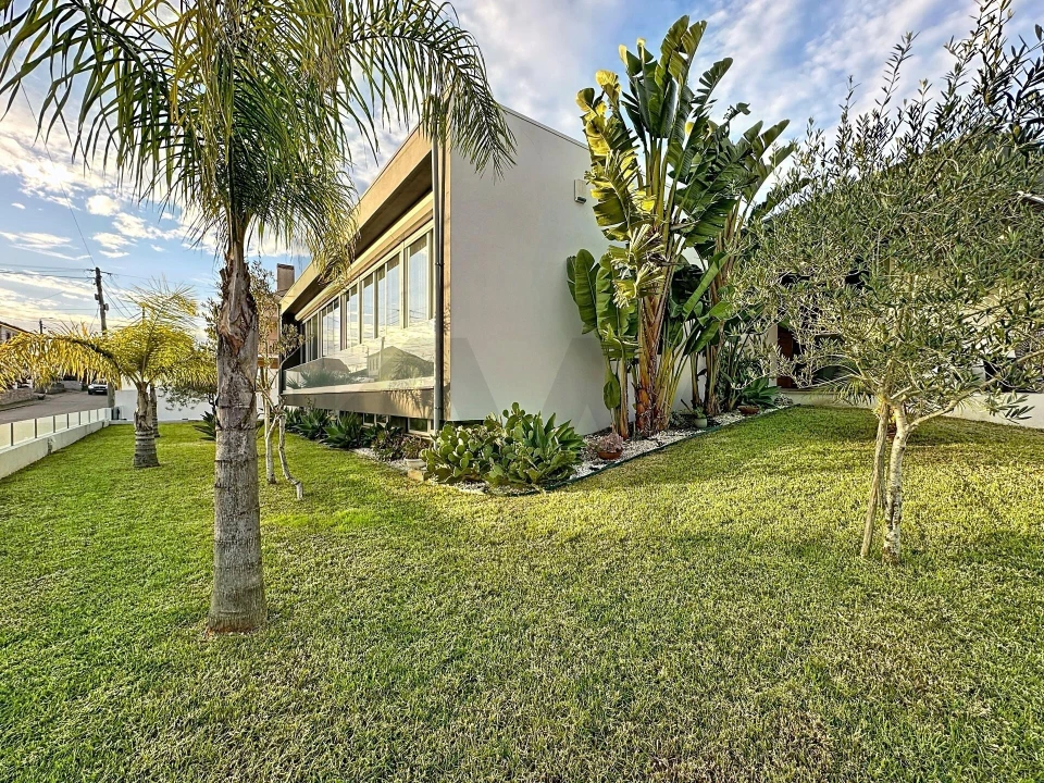 Moradia T4 para Venda em Anta e Guetim Foto 55