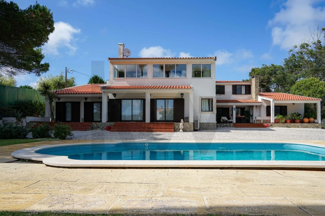 Moradia T5 para Venda em São João das Lampas e Terrugem Foto 3