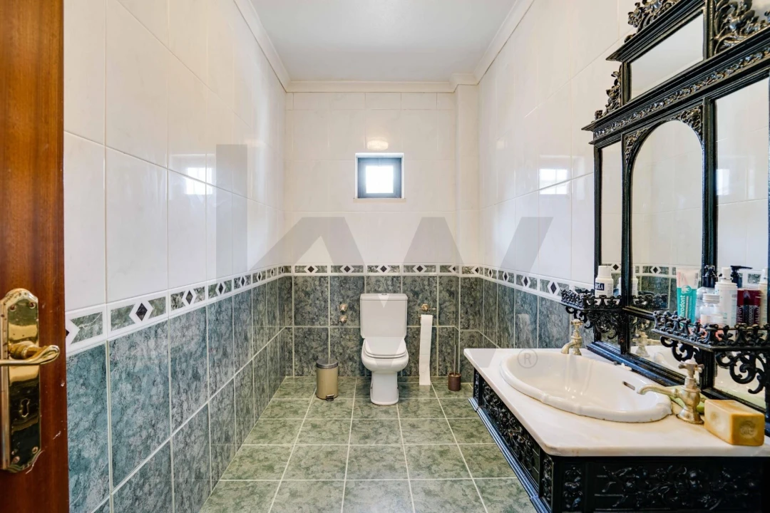 Moradia T5 para Venda em São João das Lampas e Terrugem Foto 23