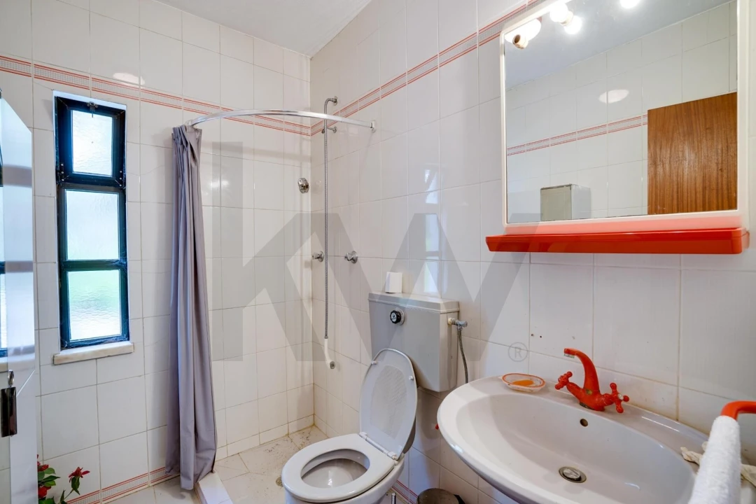 Moradia T5 para Venda em São João das Lampas e Terrugem Foto 32