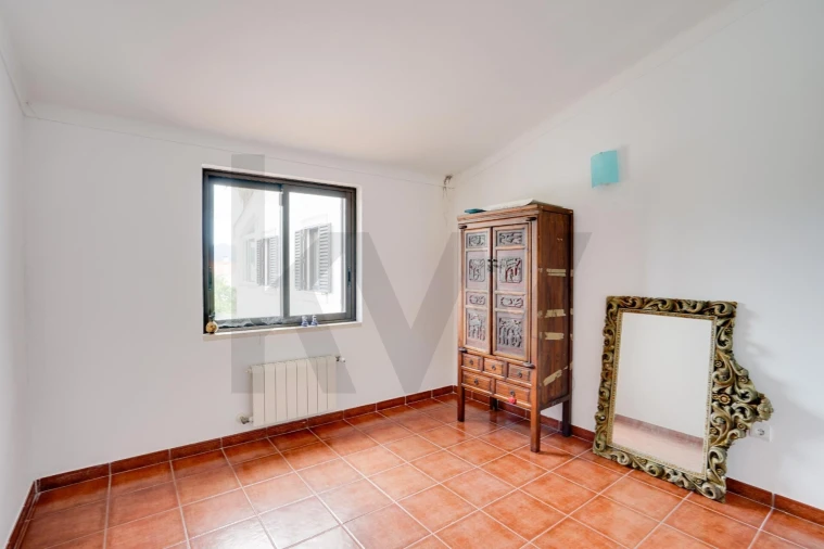 Moradia T5 para Venda em São João das Lampas e Terrugem Foto 31