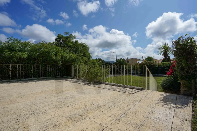 Moradia T5 para Venda em São João das Lampas e Terrugem Foto 8