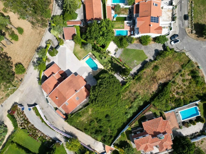 Moradia T5 para Venda em São João das Lampas e Terrugem Foto 53