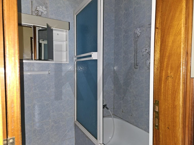 Apartamento T3 para Arrendamento em Sé Nova, Santa Cruz, Almedina e São Bartolomeu Foto 12