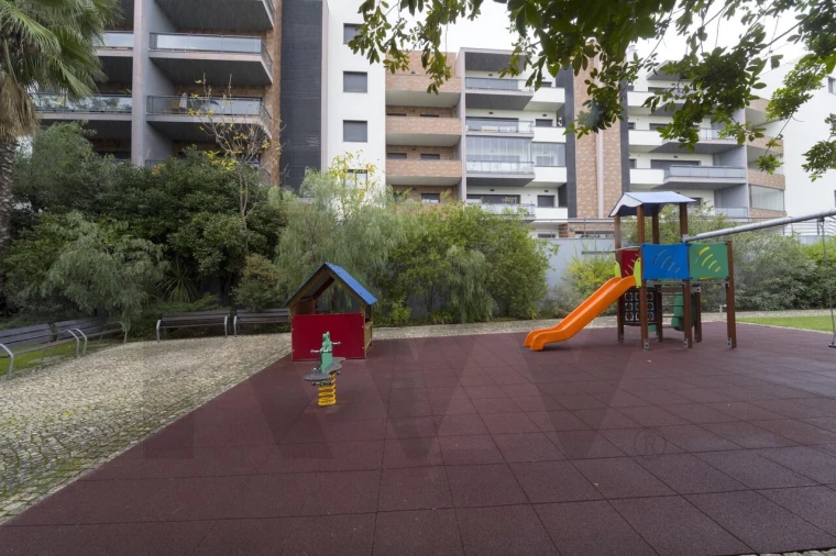 Apartamento T3 para Venda em Vila Franca de Xira Foto 45