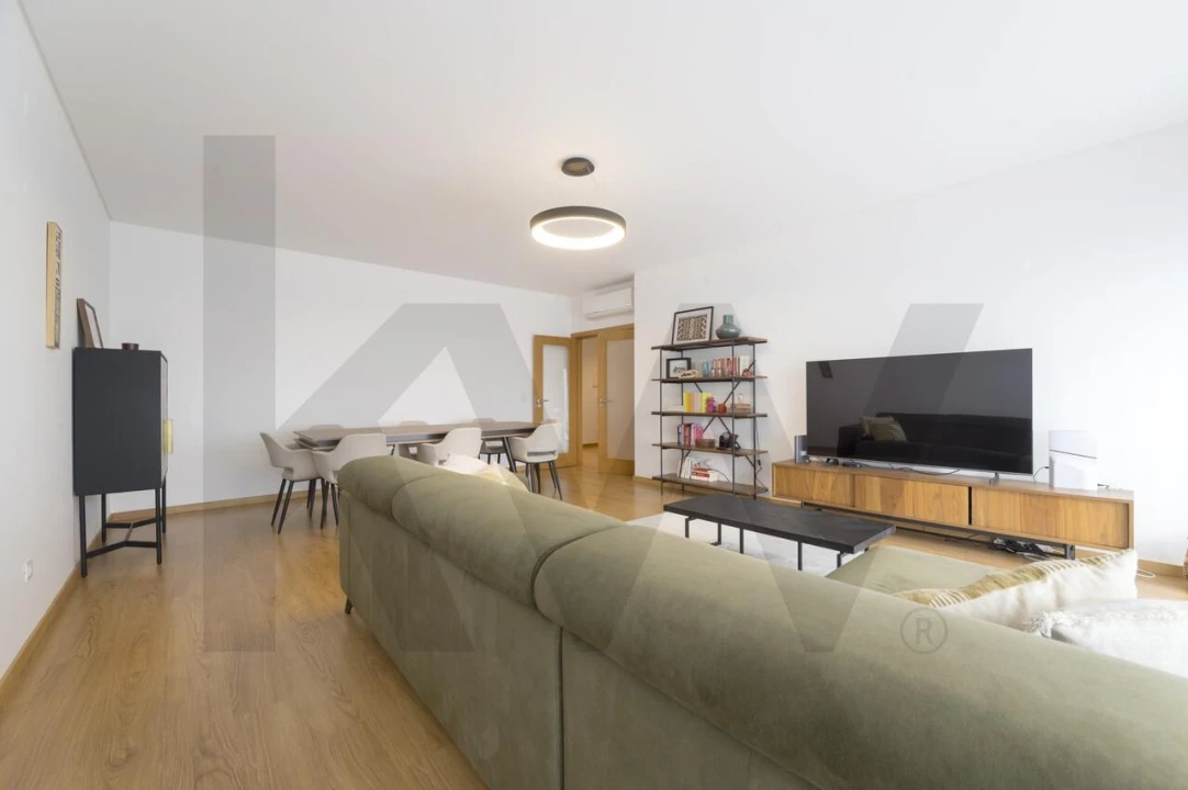 Apartamento T3 para Venda em Vila Franca de Xira Foto 4