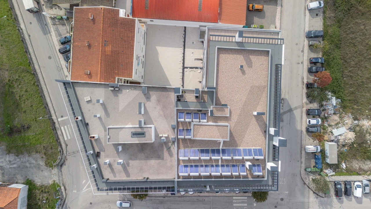 Apartamento T3 para Venda em Miranda do Corvo Foto 55