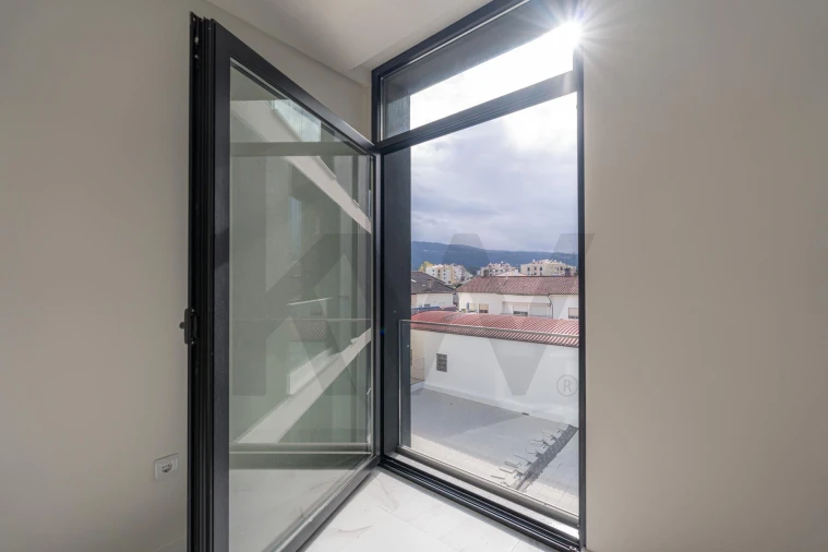 Apartamento T3 para Venda em Miranda do Corvo Foto 28